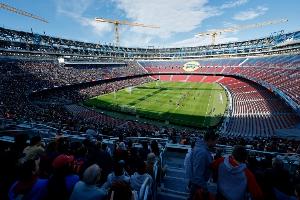 每体：巴萨向欧足联报告法兰克福球迷破坏行为，1000人无门票进场