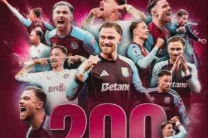 卡什达成维拉生涯200次出场里程碑，为球队贡献13球13助攻