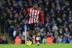 天空体育：曼联、切尔西争夺桑德兰中场萨迪基，后者已询问转会费