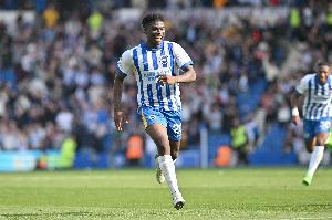 巴莱巴：不认为自己受到转会传闻影响，但确实感受到很大的压力