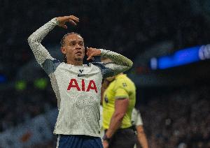 哈维·西蒙斯：我想在热刺参与所有荣誉的争夺 自律是我的信条