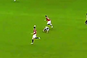 完美六边形战士！23岁的C罗冲击力真是太劲爆了！