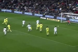 这都能进？若当年C罗这球没有越位，将又是一经典名场面！