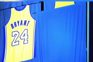 长的真帅！小佩贾vs德州理工砍23分3板3断 球风强硬！