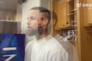 老詹在陪练无对抗的情况下脱手，气的直接踢飞篮球