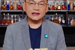过去两场主防库里和东契奇，效果奇佳！卡森采访中却依旧非常谦虚