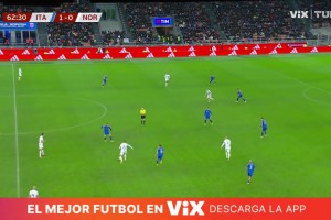 意大利率先破门！埃斯波西托转身低射入网