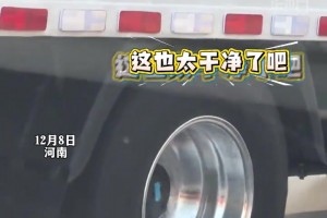 拓记：瀚森昨日首节打得很糟糕，可能是没准备好，好在他还年轻还在成长